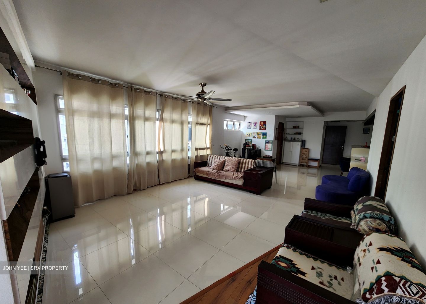 Blk 243 Pasir Ris Street 21 (Pasir Ris), HDB Executive #584984571